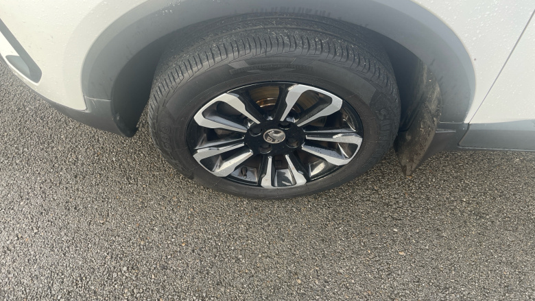 Vauxhall Crossland 1.2 Turbo Design 5dr Petrol Hatchback